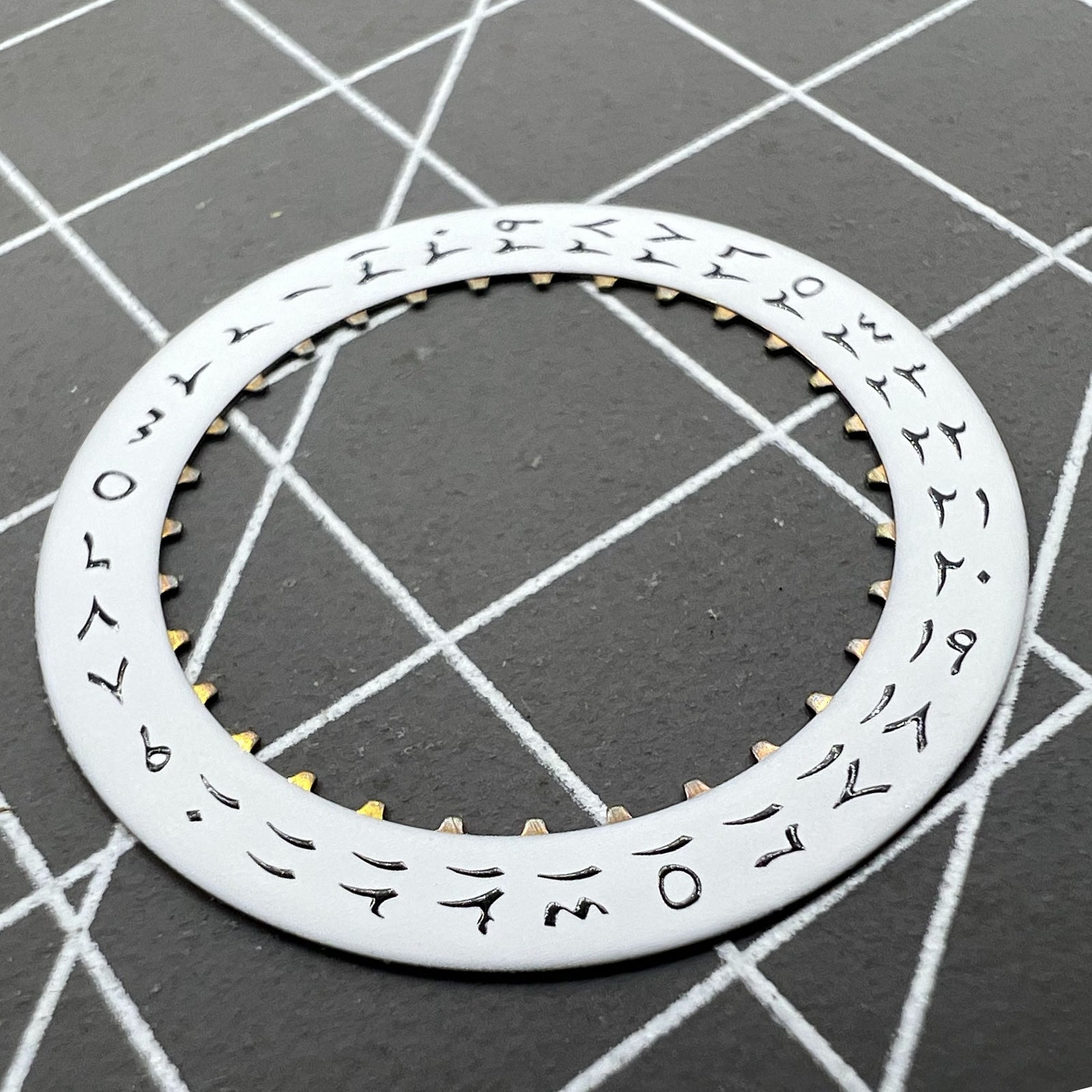 White Arabic date disk wheel for ETA2824 movement, Datejust style, date display at 3 o'clock, high-quality replacement.