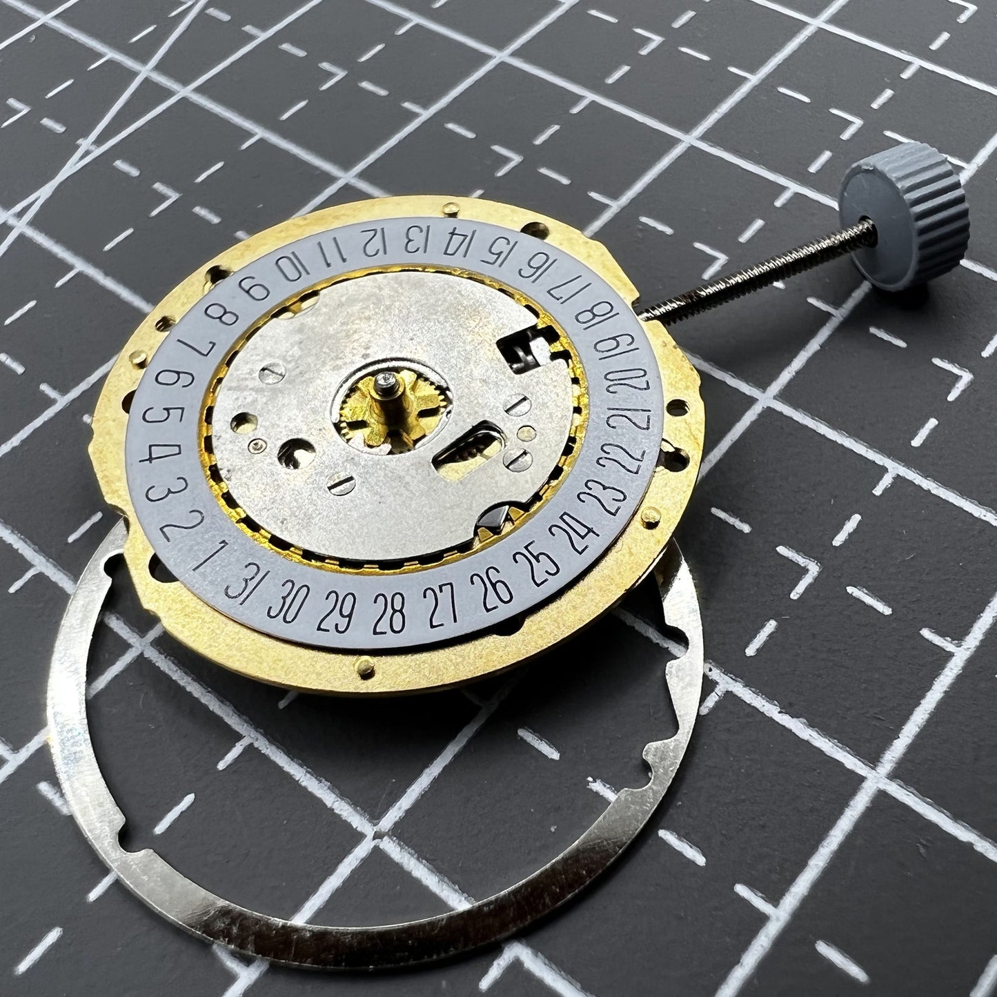 Quarzwerk Ronda 784 Uhrwerk mit Datumsanzeige bei 6 Uhr Position f�r Uhrenzubeh�r