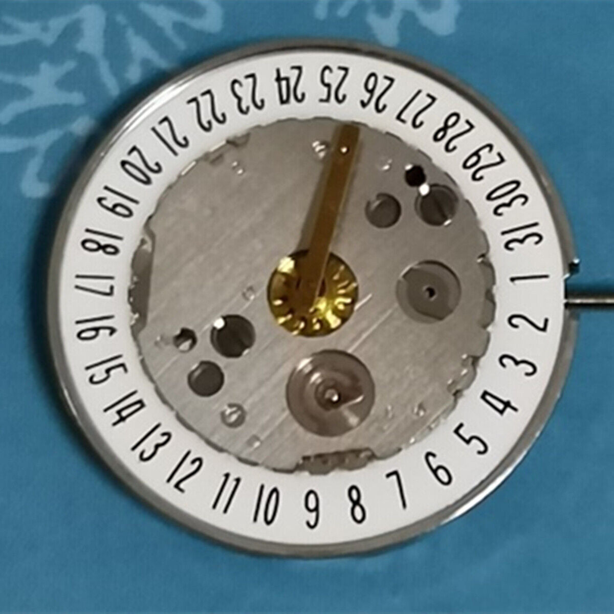 ETA400.111 Swiss Made quartz watch repair part with single calendar at 6, precise movement component.