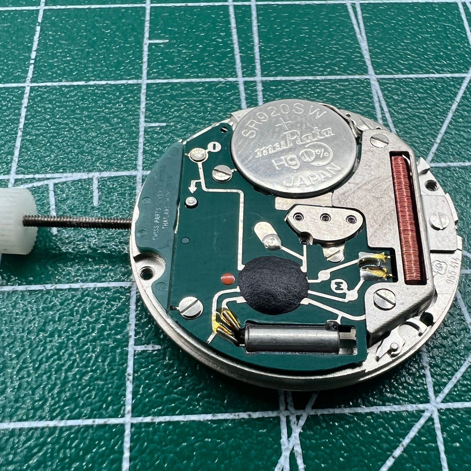 Swiss ETA 955.414 quartz movement with silver finish and date display at 3 o'clock by Wholesale.