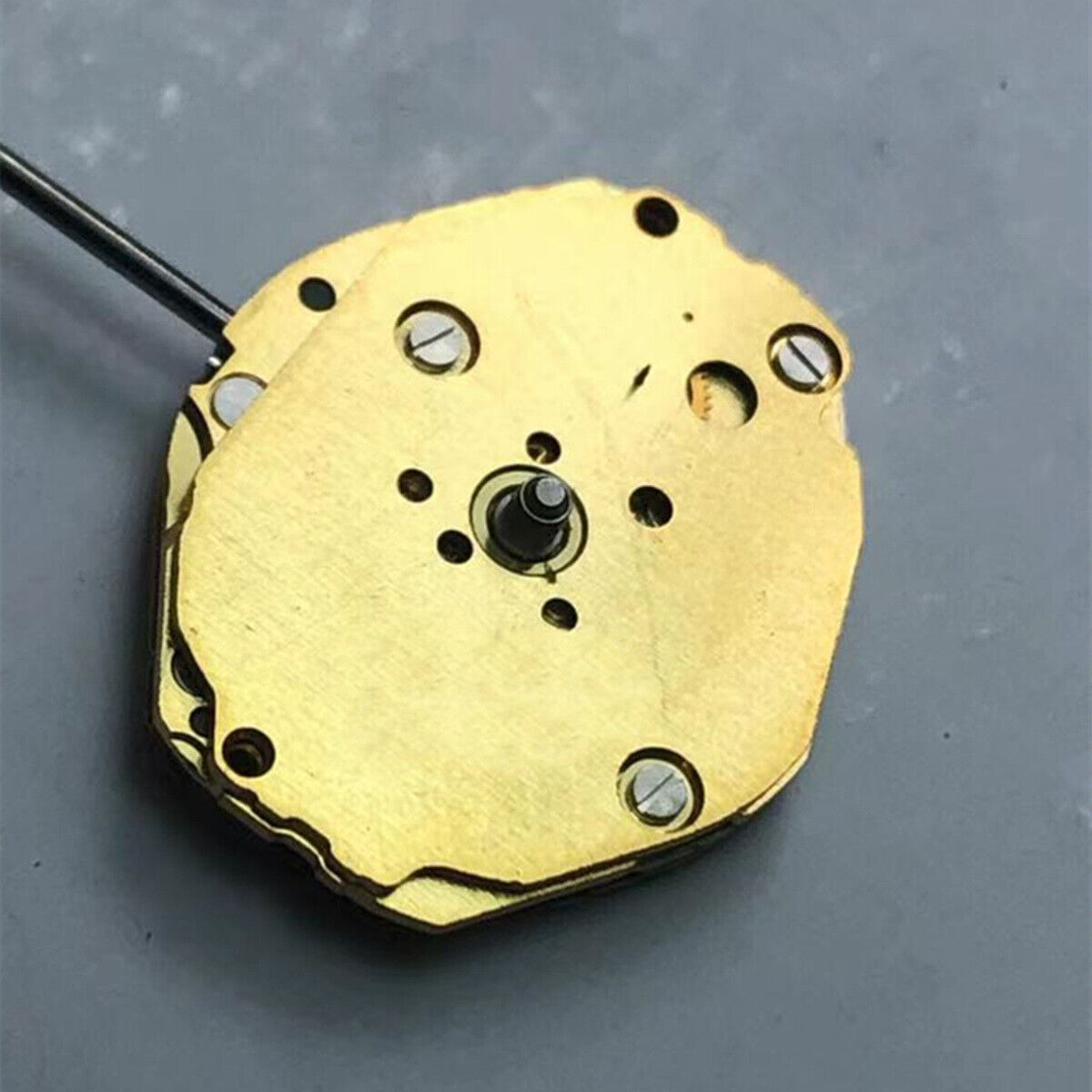 Miyota 4T43 Japan quartz movement with small second hand at 6 o'clock for precise timekeeping.