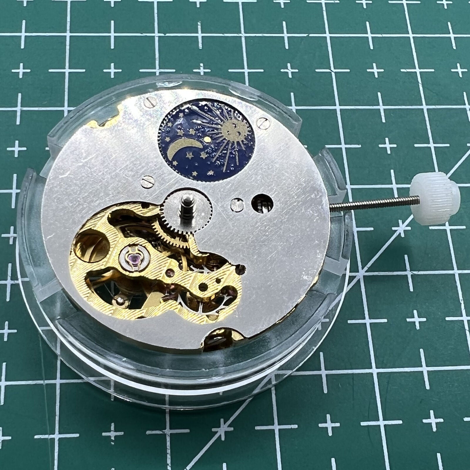 Wholesale 8205 mechanical watch with 2813 skeleton dial, star phase, small seconds at 5 o?clock.