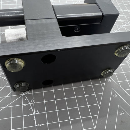 Bergeon 7250 tool for precise horizontal watch bracelet shortening and adjustment