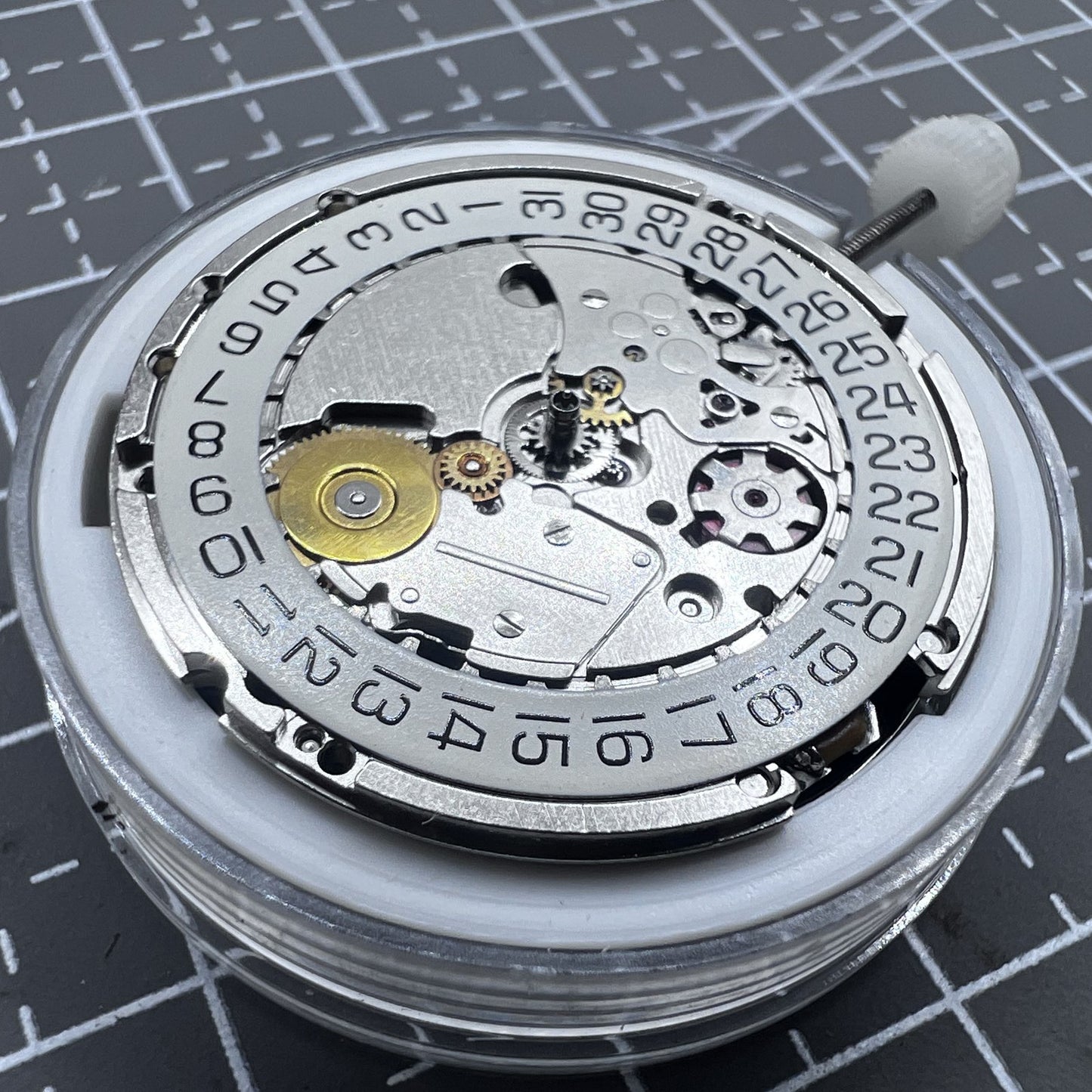 Uhrwerk ETA 205 111 kinetic watch movement by ETA, Swiss-made silver component for precise timekeeping