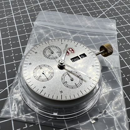 Chronograph mit schwarzem Zifferblatt Modell 7750 Kleine Sekunde bei 9 Uhr Tag und Datum mit drei Zeigern