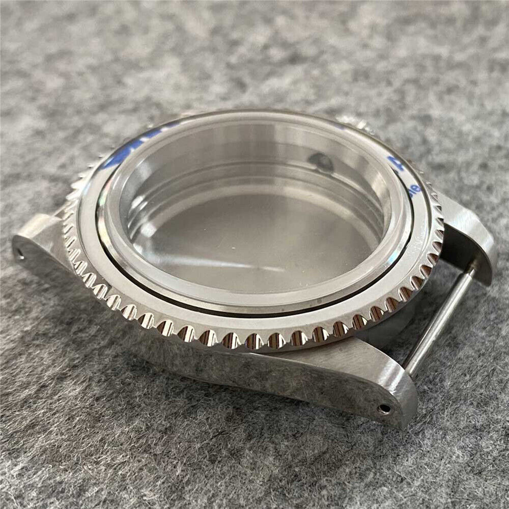 Waterproof 39.5mm watch case with stainless steel frame, sapphire glass, compatible with NH35/36 movements, branded.