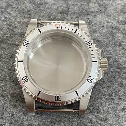 Waterproof watch case 39.5mm with stainless steel frame and sapphire glass, fits NH35/36 movements, brand matched.