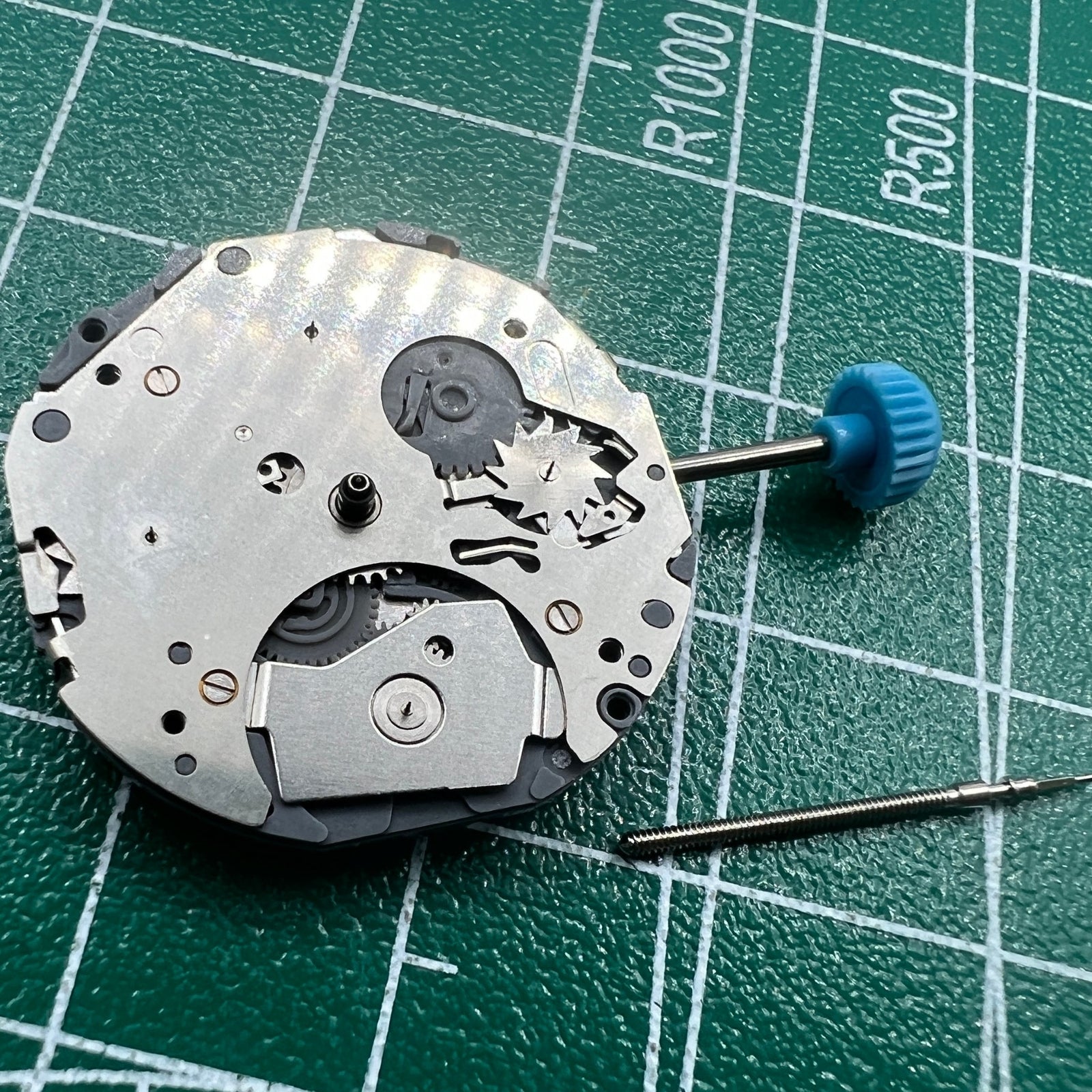 Miyota 6P09 quartz watch movement, durable replacement for Seiko 6309 models with reliable timekeeping.