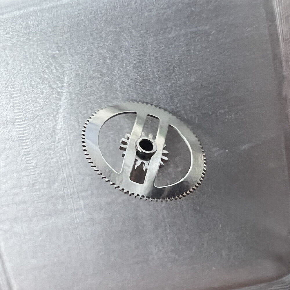 Cannon pinion with driving wheel for ETA2824/2836 movement, compatible watch repair part.