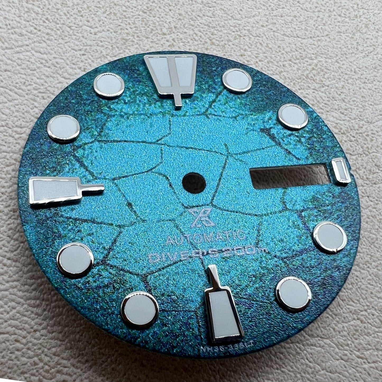 Leuchtendes blau-gr�nes Zifferblatt f�r 28.5mm Taucheruhr mit NH35 NH36 Uhrwerk von