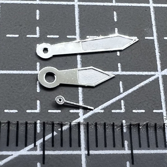 2 Sätze/Packung 12 mm Uhrzeiger mit silbernem Rand und grüner Leuchtmasse für Miyota 1L45-Uhrwerk 