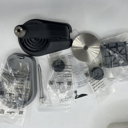 Bergeon 8745 watch bracelet shortening tool for easy link removal and adjustment.