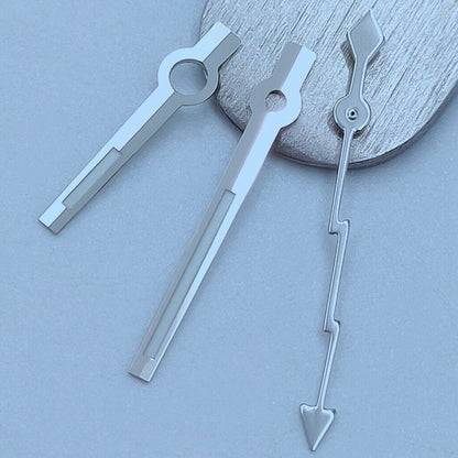 Silberne Zeiger 2er Pack f�r NH35/36 Uhrwerk, silberne Umrandung, spitze Form, hochwertige Uhrzubeh�r
