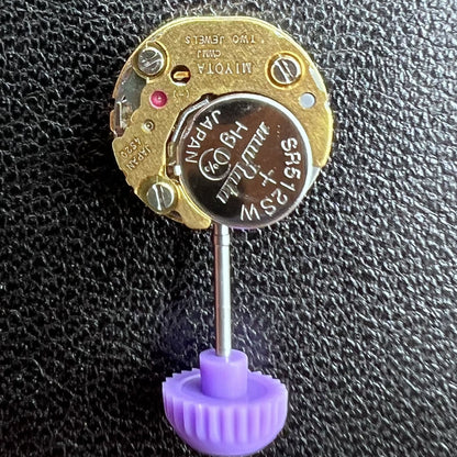 Miyota 4S20 Quarzuhrwerk aus Japan, pr�zises Uhrwerk f�r langlebige Zeitmesser.