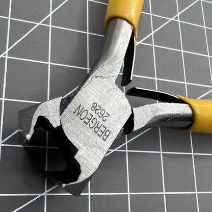 Bergeon 2628 oblique end cutting plier, Swiss precision tool for trimming watch accessories accurately