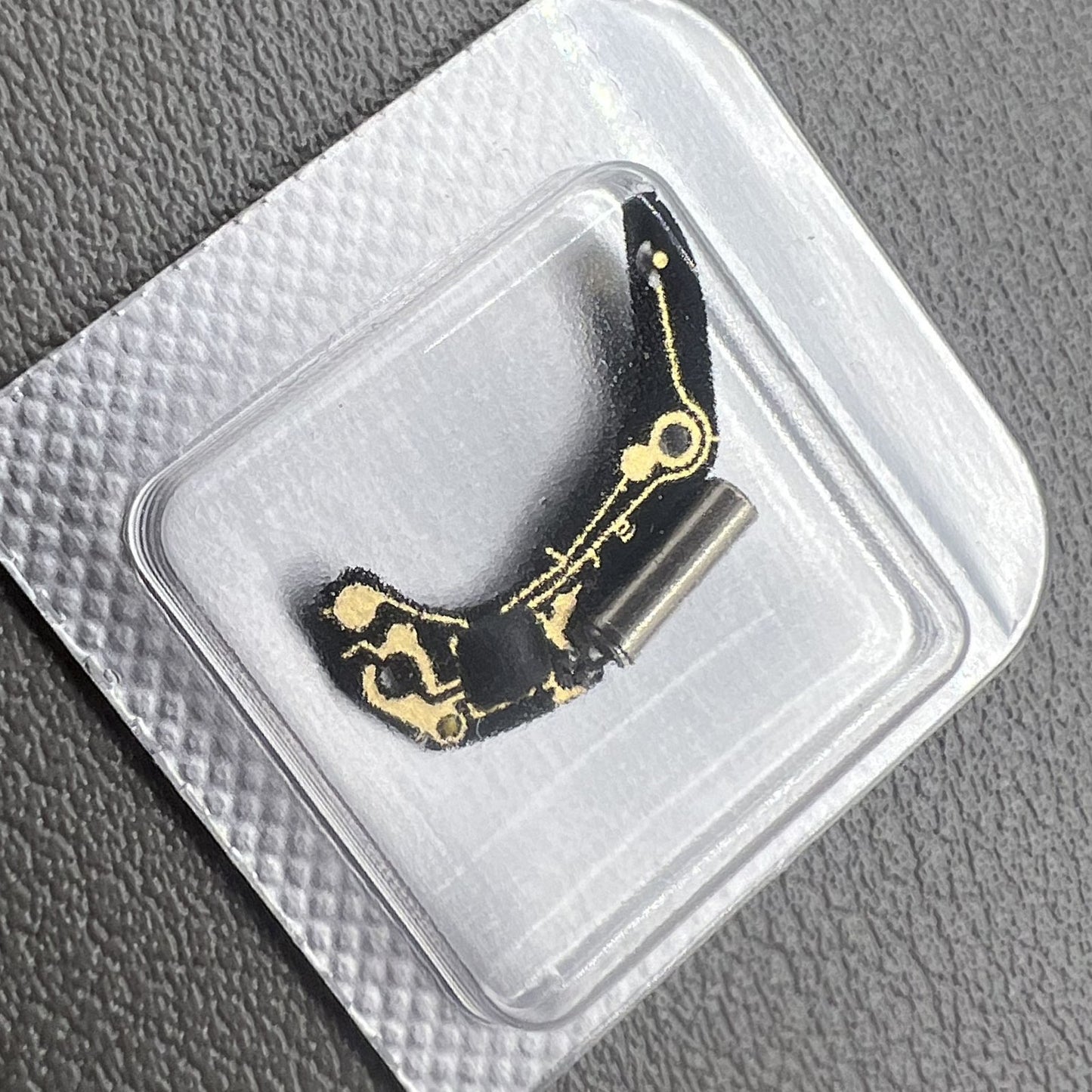 Swiss Leiterplatte for Ronda 6004B watch movement, precise replacement part for Ronda 6004D variant.