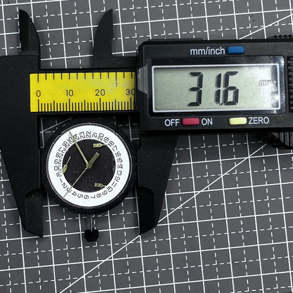 Quarzuhrwerk ETA G10.711 mit 6 Zeigern und Datum bei 4 Uhr, Ersatz f�r G10.712 Uhrwerk.