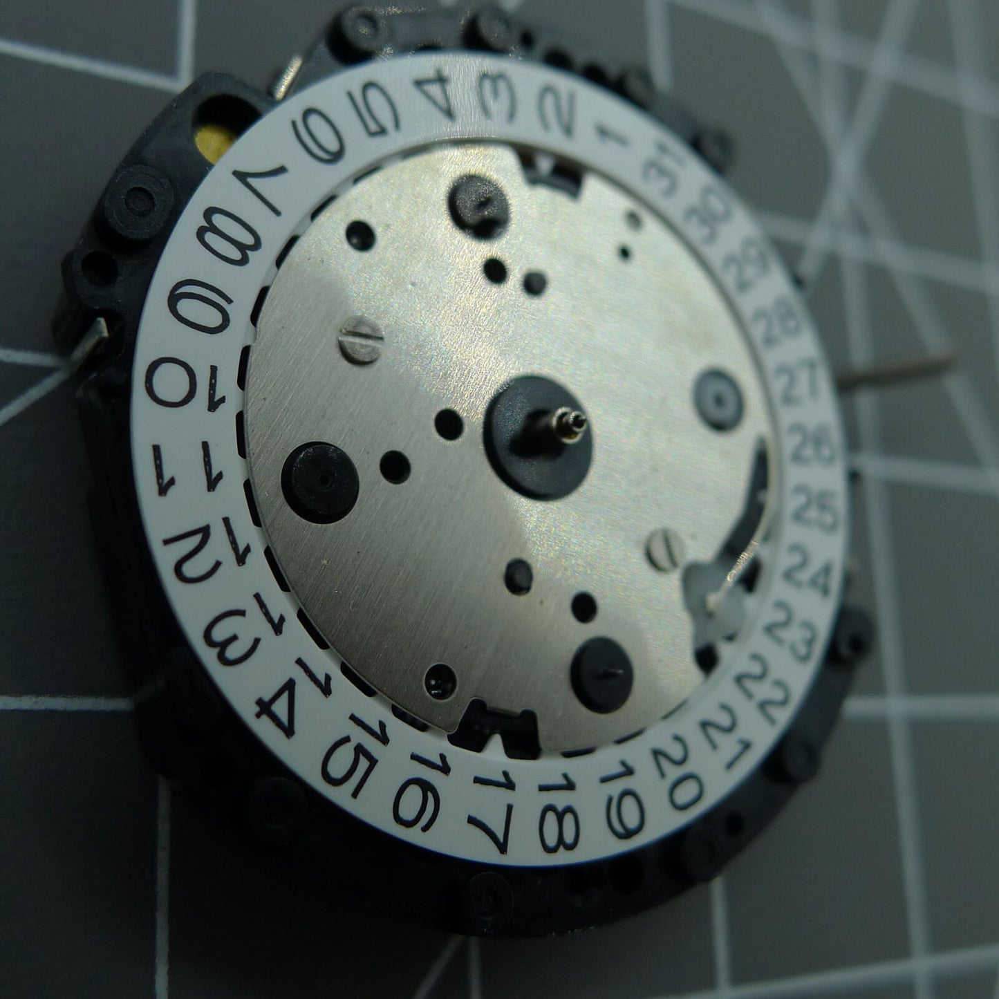Hattori Epson TMI VD51C quartz watch movement by Japan-made, ensuring precise timekeeping and long-lasting durability.