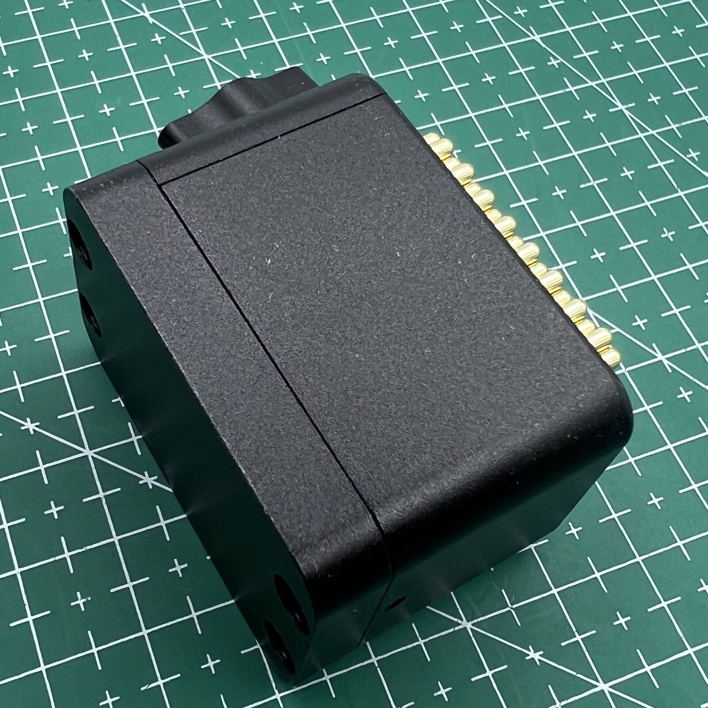 Universal metal watch movement holder with beads by Generic, ideal for secure repair of all watch shapes.