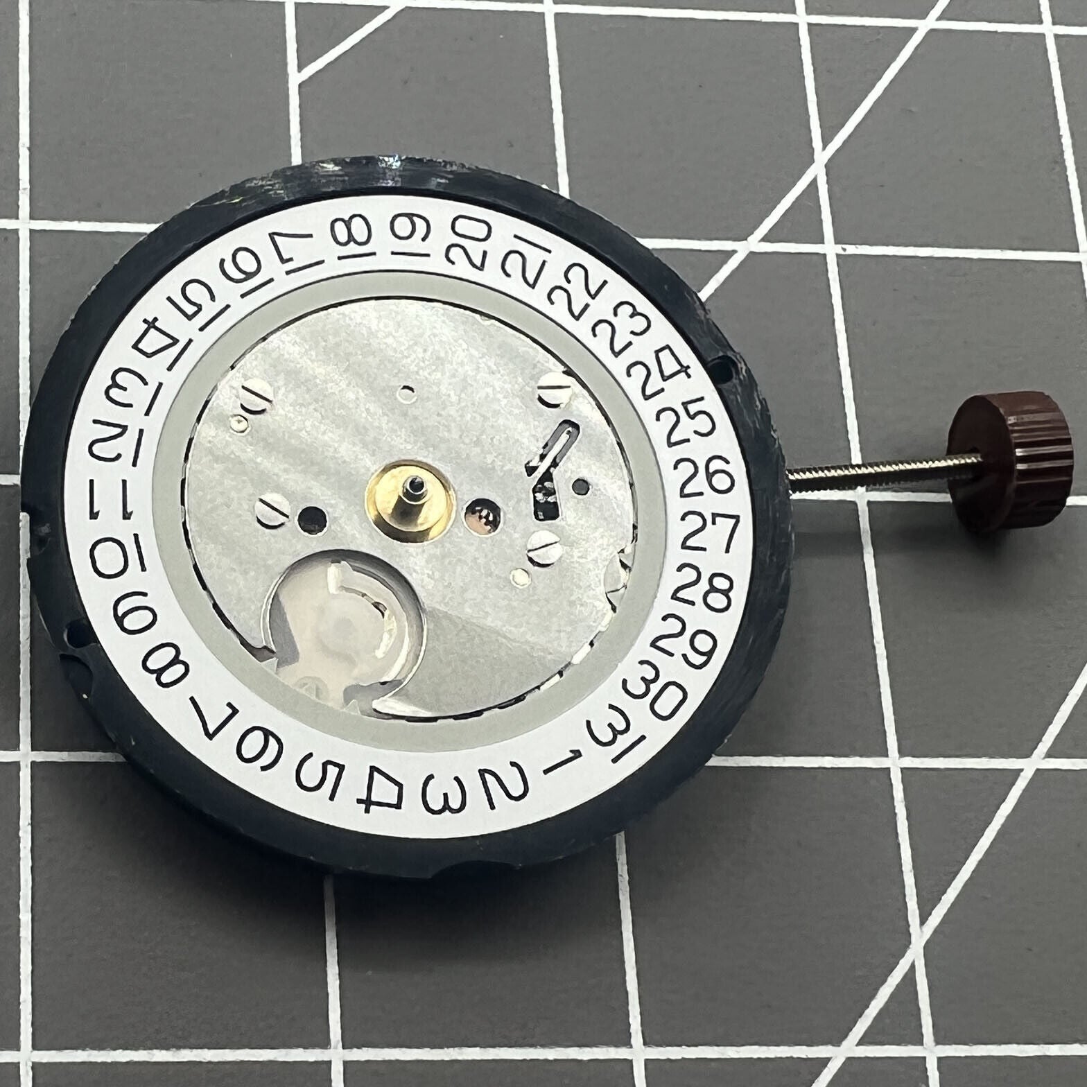 Swiss Made Ronda 515 quartz watch movement with date at 3, precise Swiss parts for watch accessories