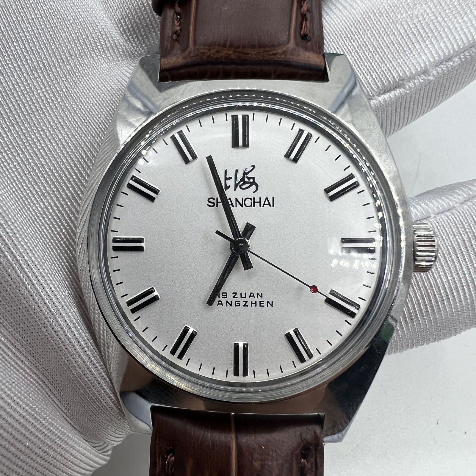 Shanghai Factory 38mm manual mechanical watch with white dial, 3 hands, 19 jewels, classic style.