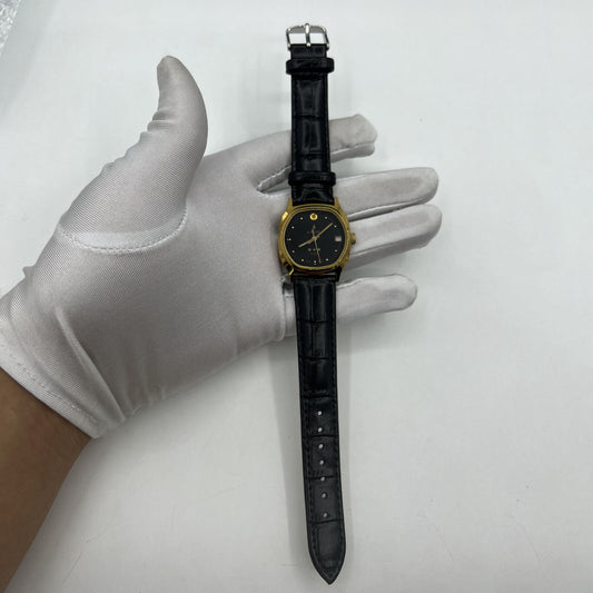 33mm Chunlan steel manual watch with silver dial, 17 jewels, and matching watch band.