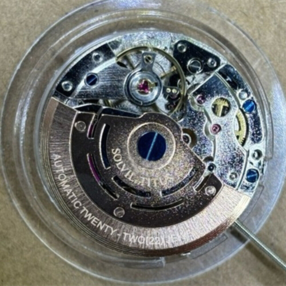 China Made NN8205 2813 automatic mechanical watch movement with single calendar, precision timekeeping.