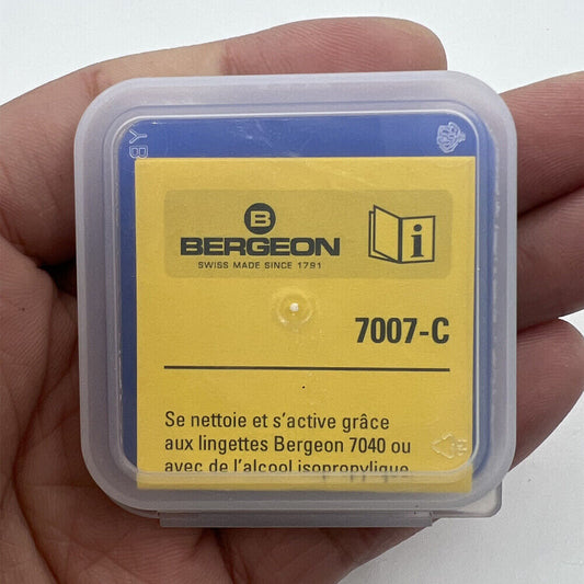 Bergeon 7007-C precision cleaning swabs for detailed watch maintenance and repair tasks.