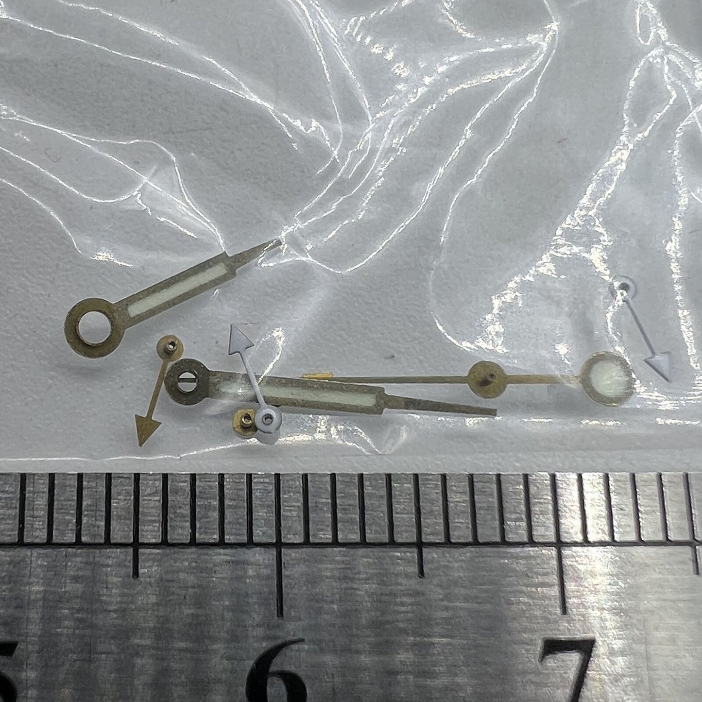 Uhrzeiger, 11,5 mm, spitz, weißer Rand, grüne Leuchtmasse für Miyota OS10 OS20 OS60 OS80 