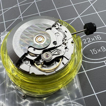 Seagull ST2130 automatic watch movement with silver finish, 28800VPH, ETA 2824 compatible mechanism.