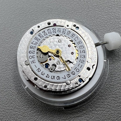 Shanghai 3285 automatic mechanical watch movement with 4 hands and GMT function for precise timekeeping.