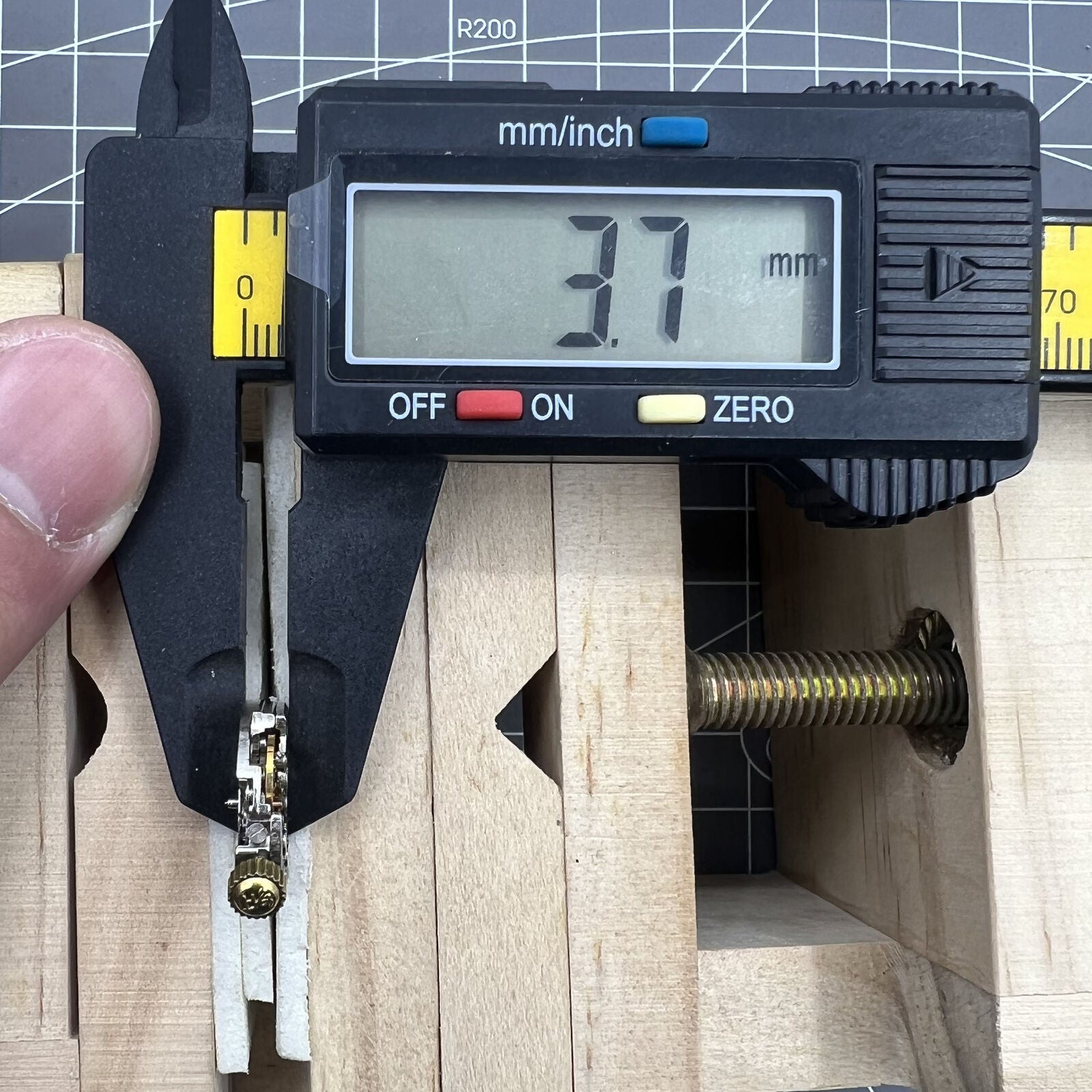 Silver 17.2mm Old Shanghai watch movement, ideal for steampunk watch DIY and crafting projects.