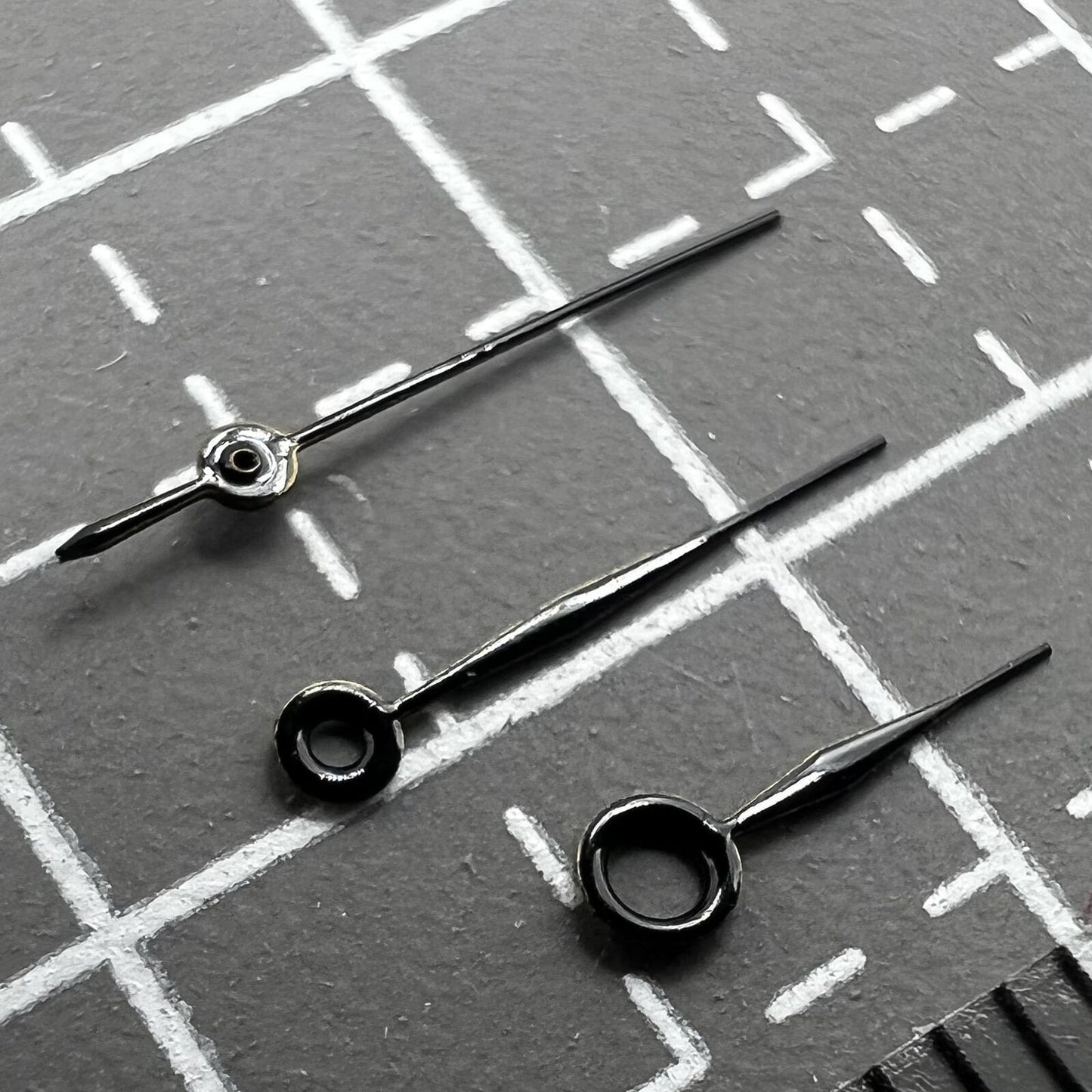Aiguilles de montre peintes en noir de 12 mm pour mouvement Miyota 2035 2115 2105 2305 