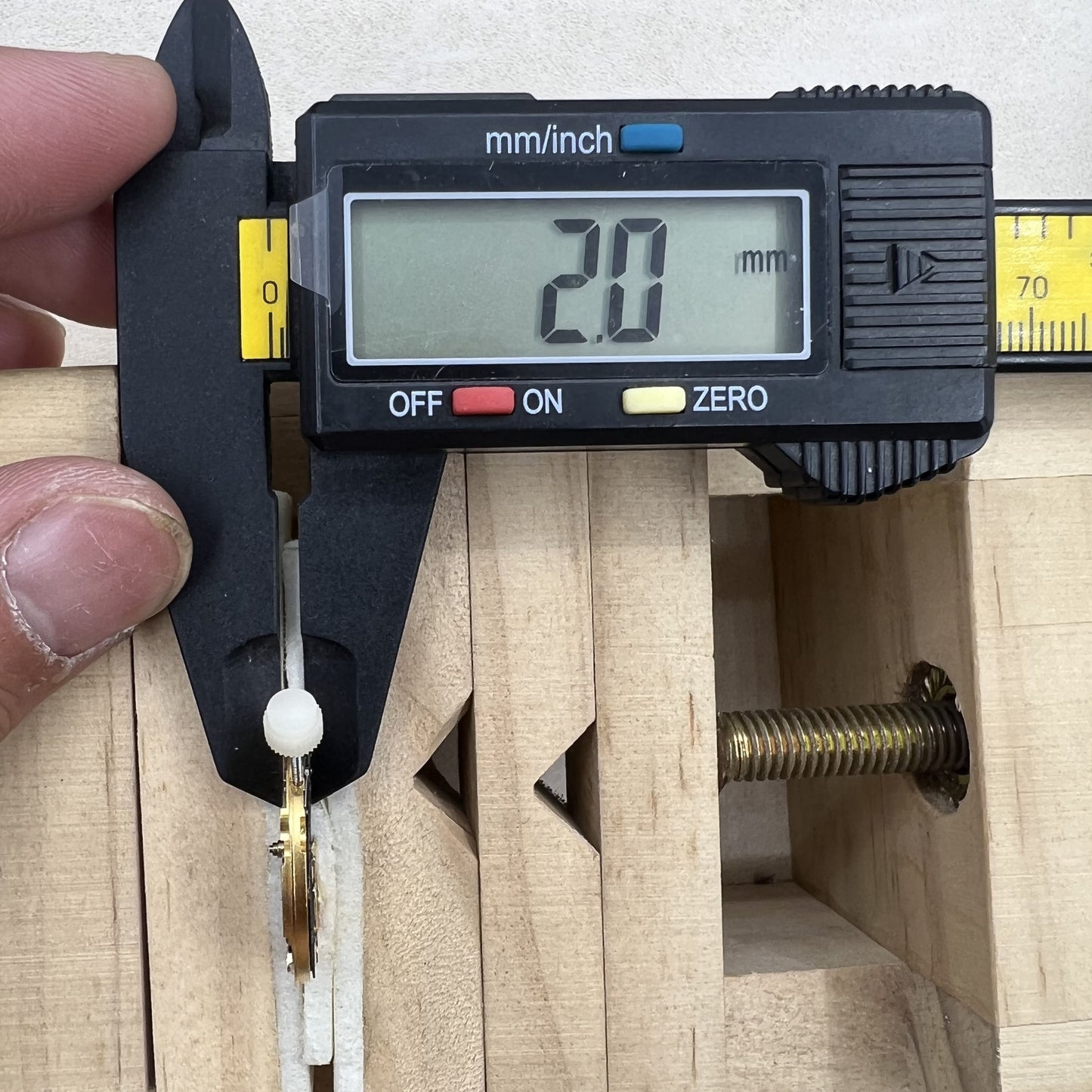 ETA 255.483 Multifunktionales Quarzwerk aus der Schweiz