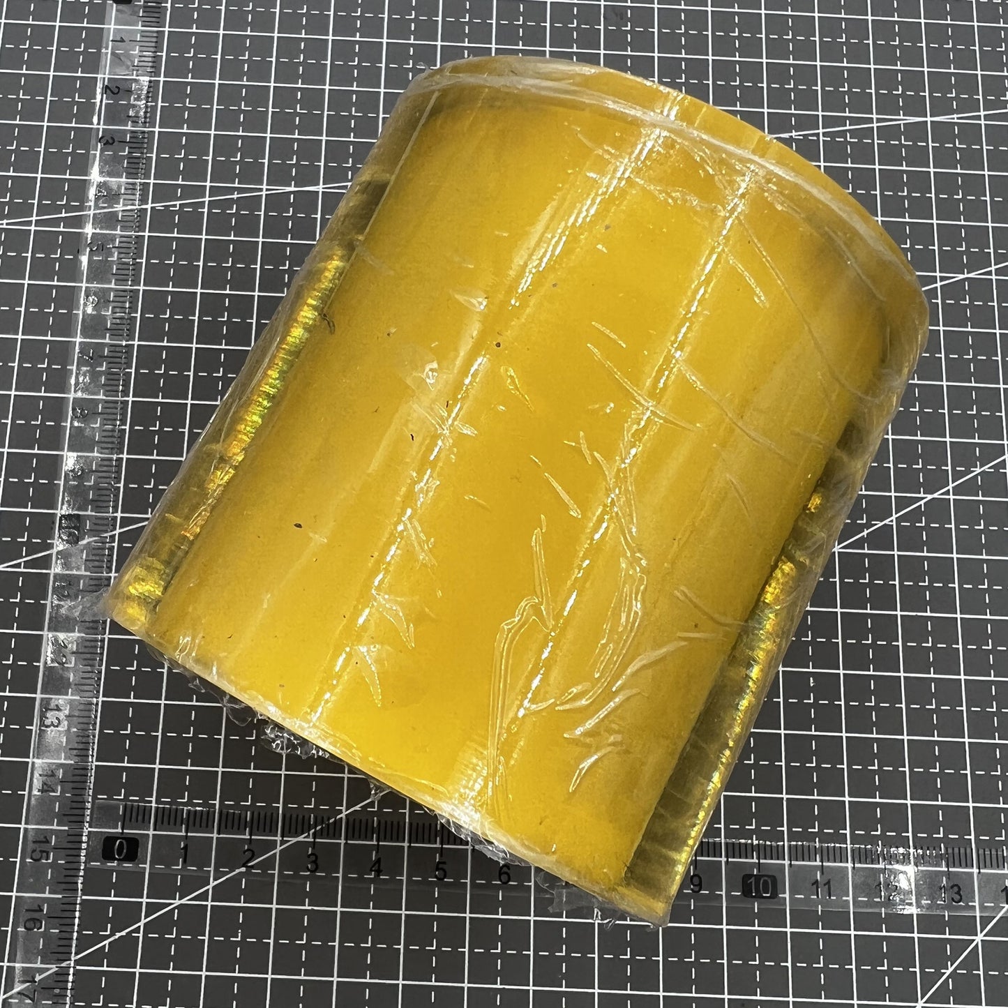 Transparente Schutzfolie f�r 8 cm breite silberne Uhrenarmb�nder sch�tzt vor Kratzern und Schmutz.