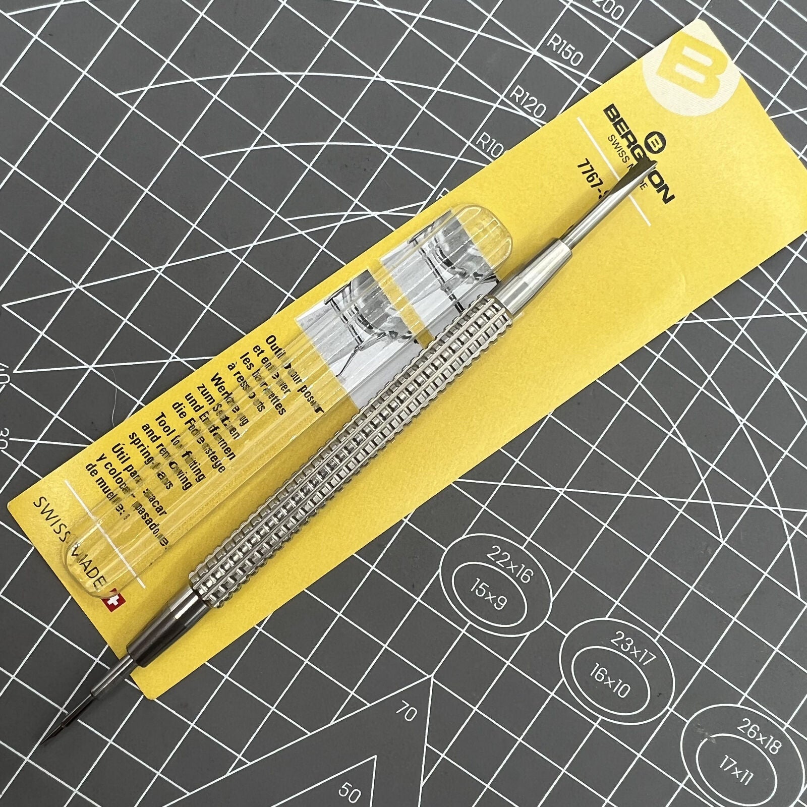 Bergeon 7767-SF Swiss spring bar remover tool for precise watch bracelet adjustments and repairs.