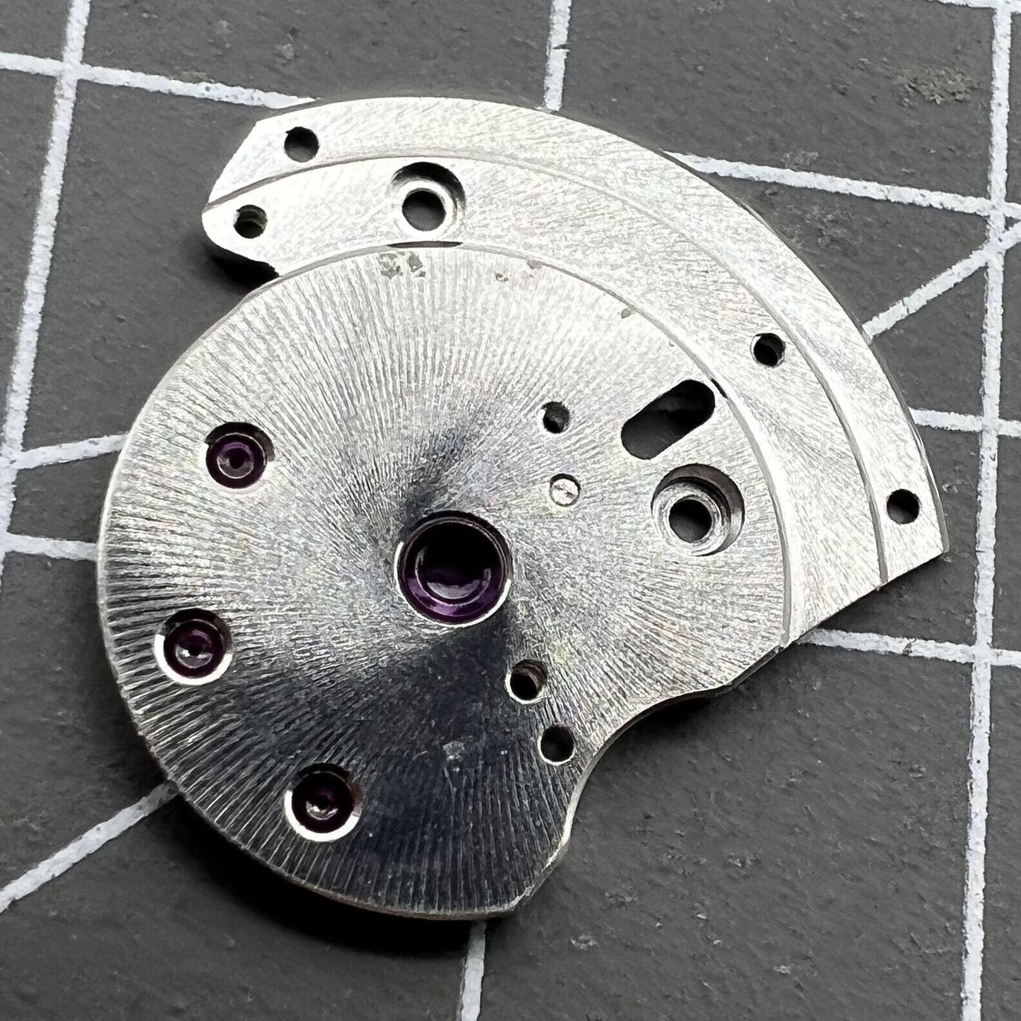 Automatic main wheel bridge with jewels for 3135 movement, durable high-quality generic watch part.