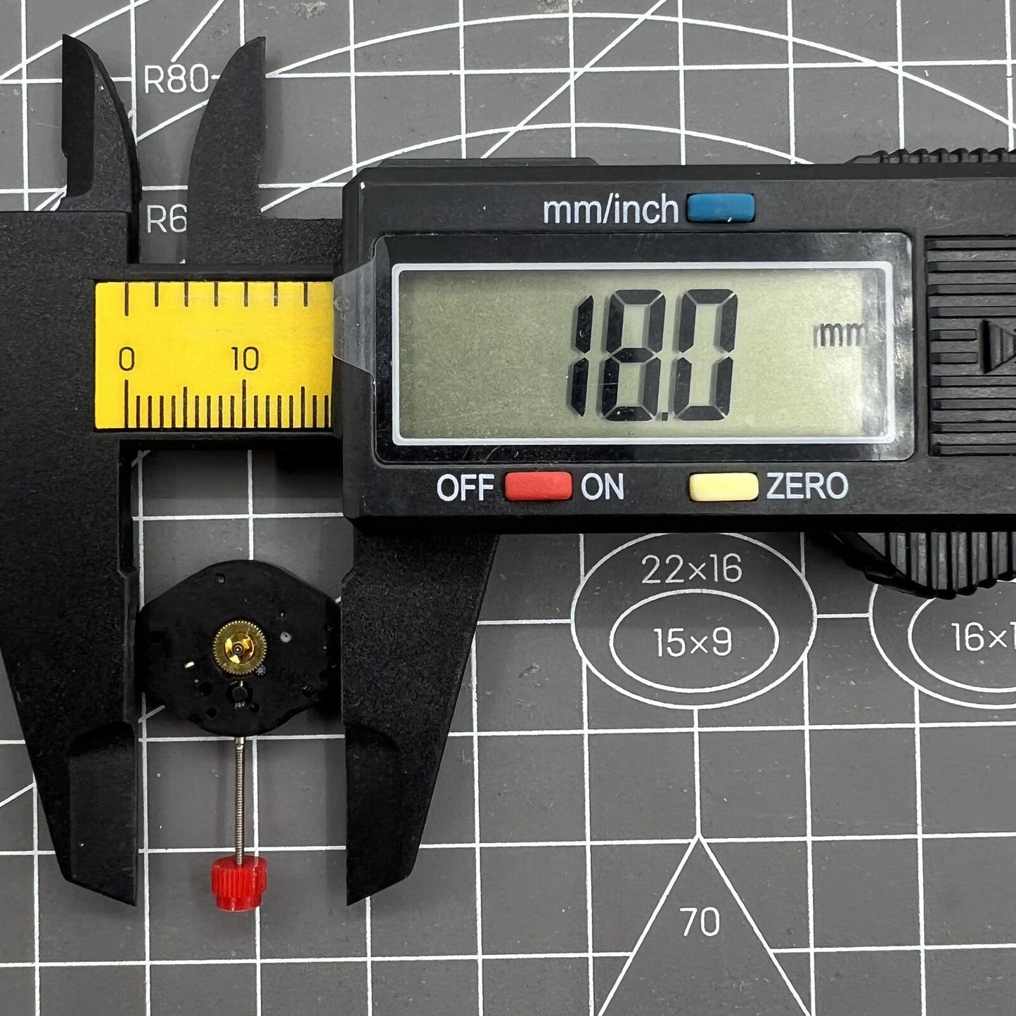 Swiss Made ETA 802.101 quartz watch movement with 3 hands, precise mechanism for reliable watch repairs.