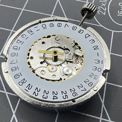 Tianjin Seagull ST6 men's watch automatic mechanical movement close-up with silver dial and black leather strap