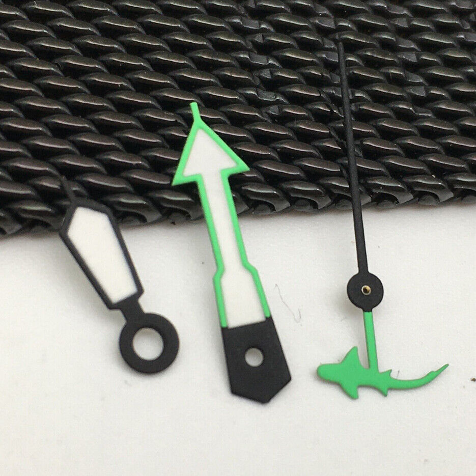 Precision A72 silver watch hands set compatible with NH35A/NH36A movements, ideal for watch repair and customization.