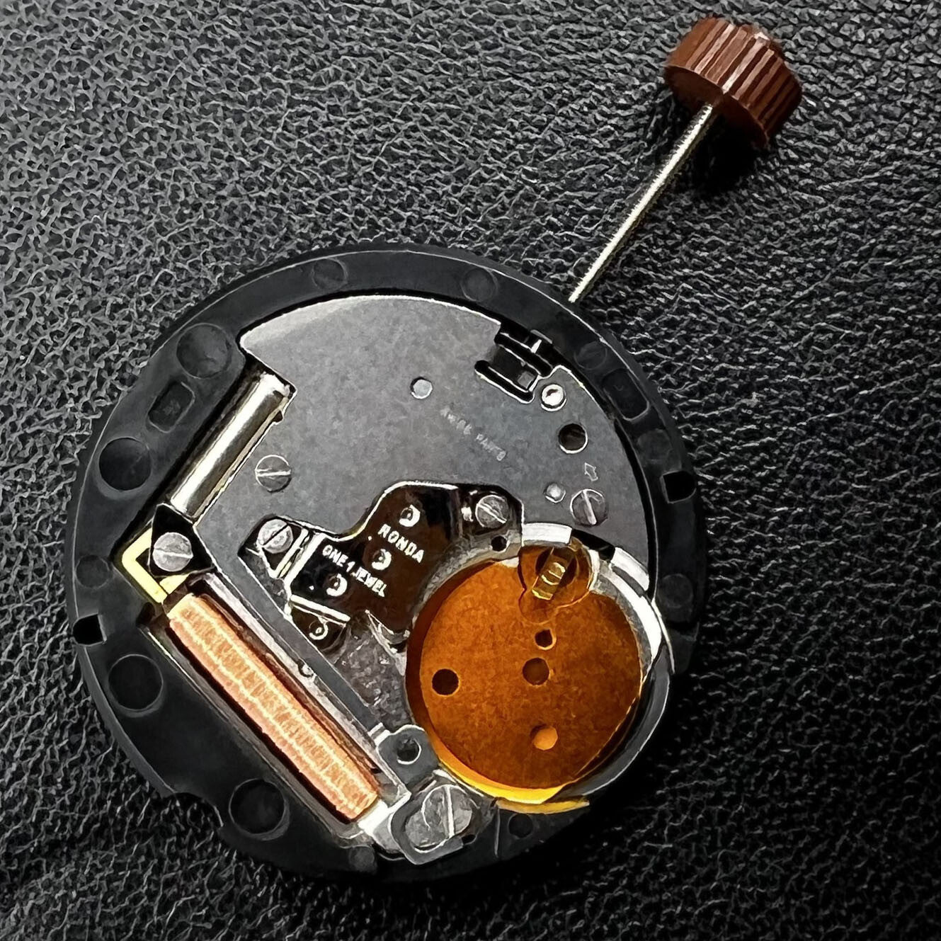 Quarzuhrwerk Ronda 505 mit Datum bei 6 Uhr, pr�zises Uhrwerk f�r Armbanduhren