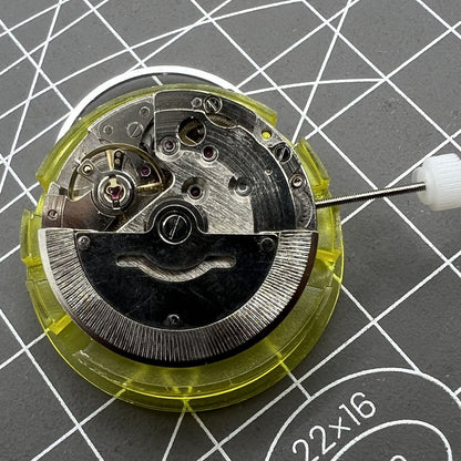 2813 automatic mechanical watch movement with day-date, replacement for 8200 and 8205 models.