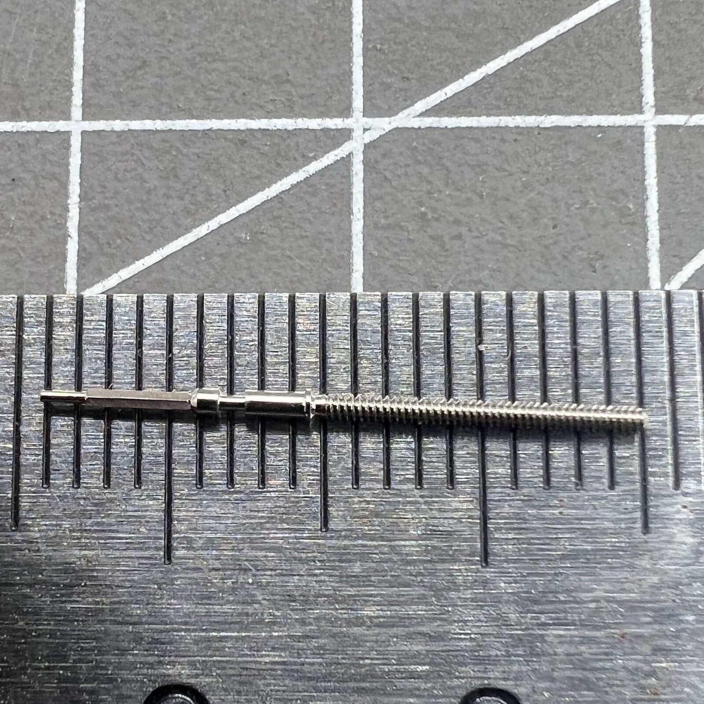 Winding stems for Ronda 3520.D and 3540.D movements, precise fit watch accessories.