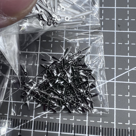 Lot de 100 aiguilles de montre luminescentes vertes argentées de 11 mm pour Miyota 2035 2115 PC21 
