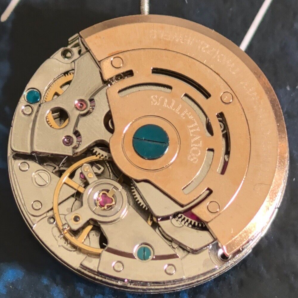 Mingzhu 2813 mechanical watch movement with multifunctional features for precise repairs and maintenance.