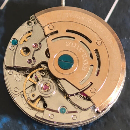 Mingzhu 2813 mechanical watch movement with multifunctional features for precise repairs and maintenance.