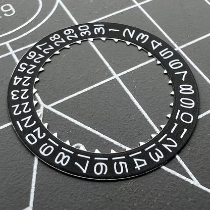 Black date disk wheel with date at 3 o'clock for Miyota 9015 movement, Japan-made precision component.