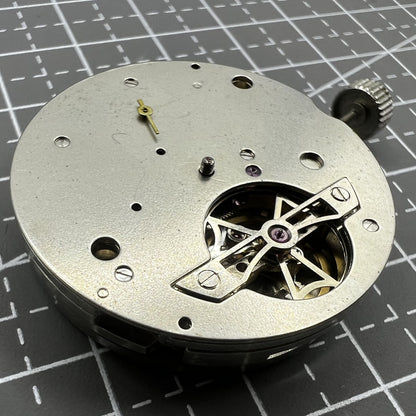 Seagull Tianjin ST25 automatic watch with small seconds at 12 o'clock, classic design accessory.