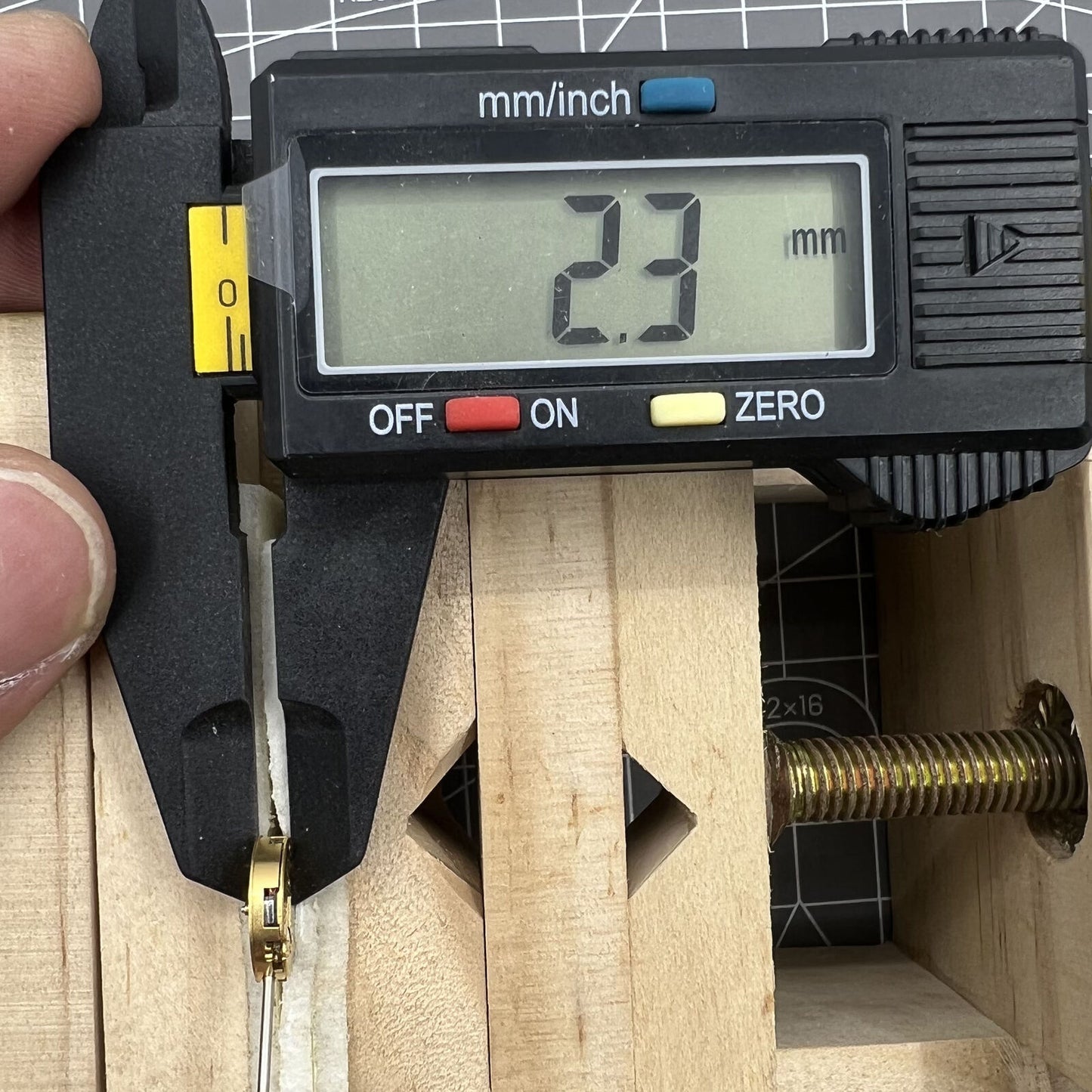 Swiss Made ETA E01.701 quartz watch movement by ETA, 2-hand precision for reliable watch repairs.