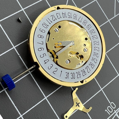 Ronda 5030D Swiss quartz watch movement with date display at 6 o'clock, ideal for watch accessories.